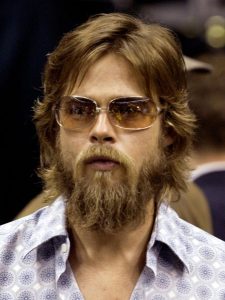 brad-pitt-hobo-beard